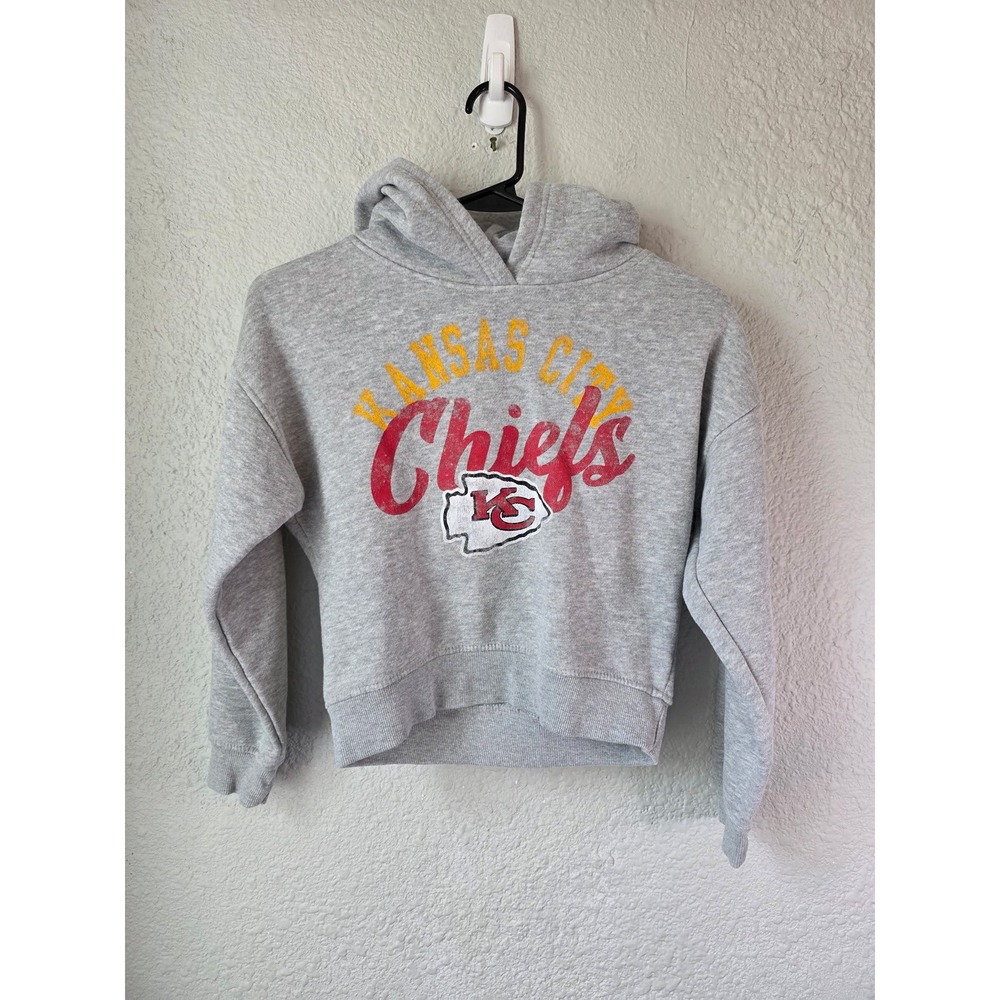 NFL Team Apparel Kansas City Chiefs Youth Small 7/8 Heather Gray Pullover Hoodie